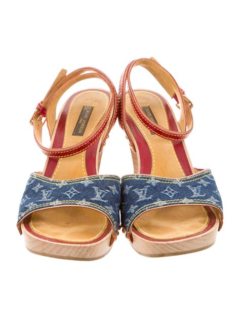 louis vuitton honolulu sandals|louis vuitton denim sandals.